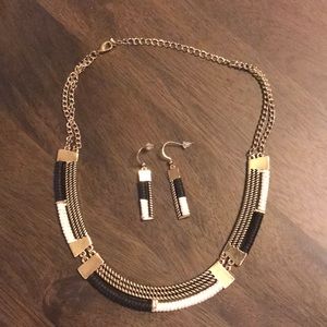 Boutique necklace and earrings set